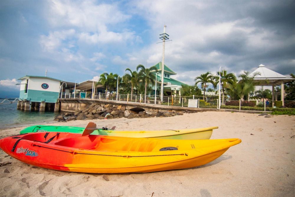 Camayan Beach Resort Hotel Subic Bay Buitenkant foto