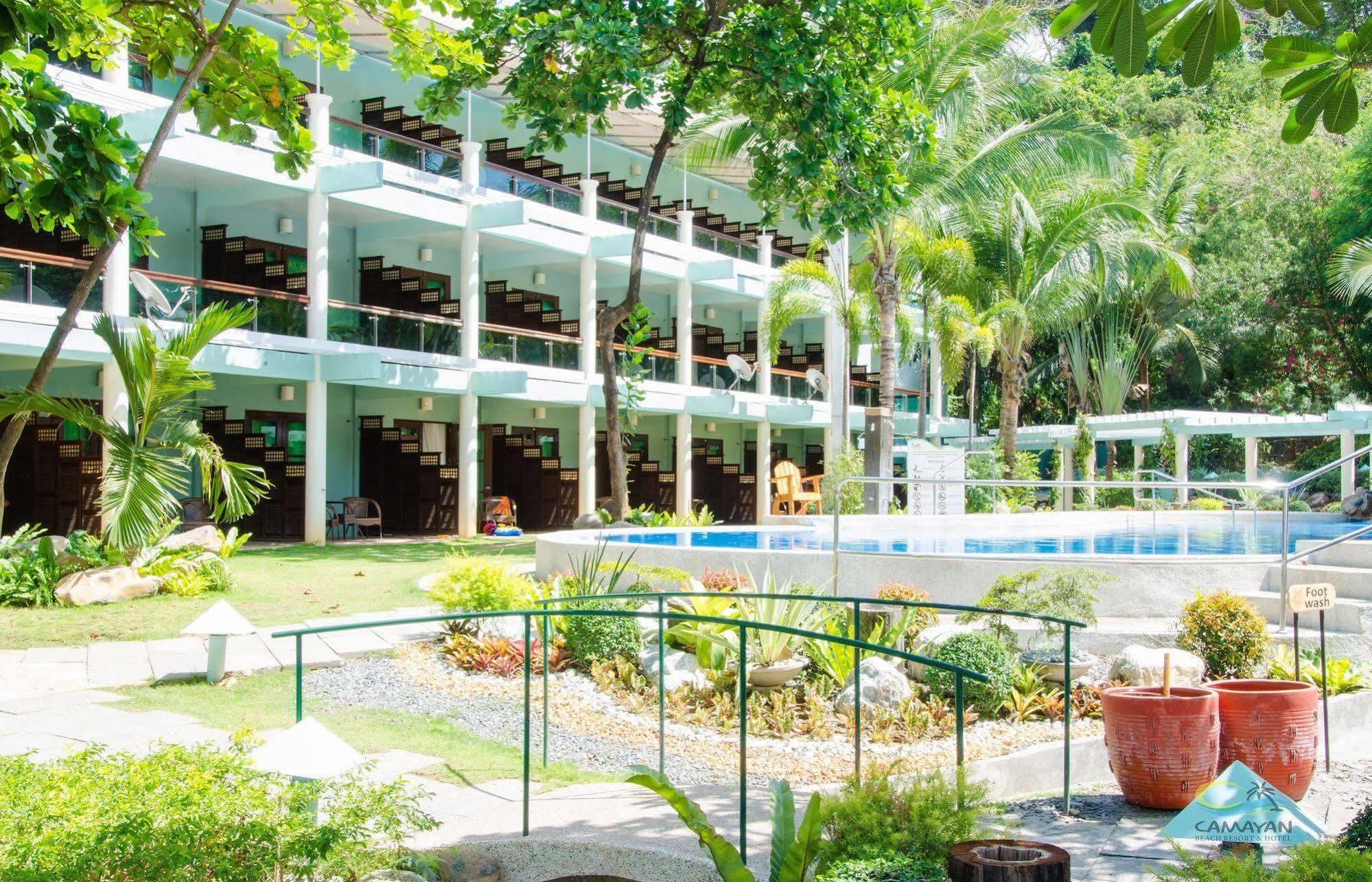 Camayan Beach Resort Hotel Subic Bay Buitenkant foto